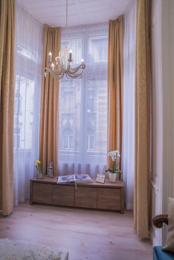 Bella Delux Apartment Budapest Eksteriør bilde